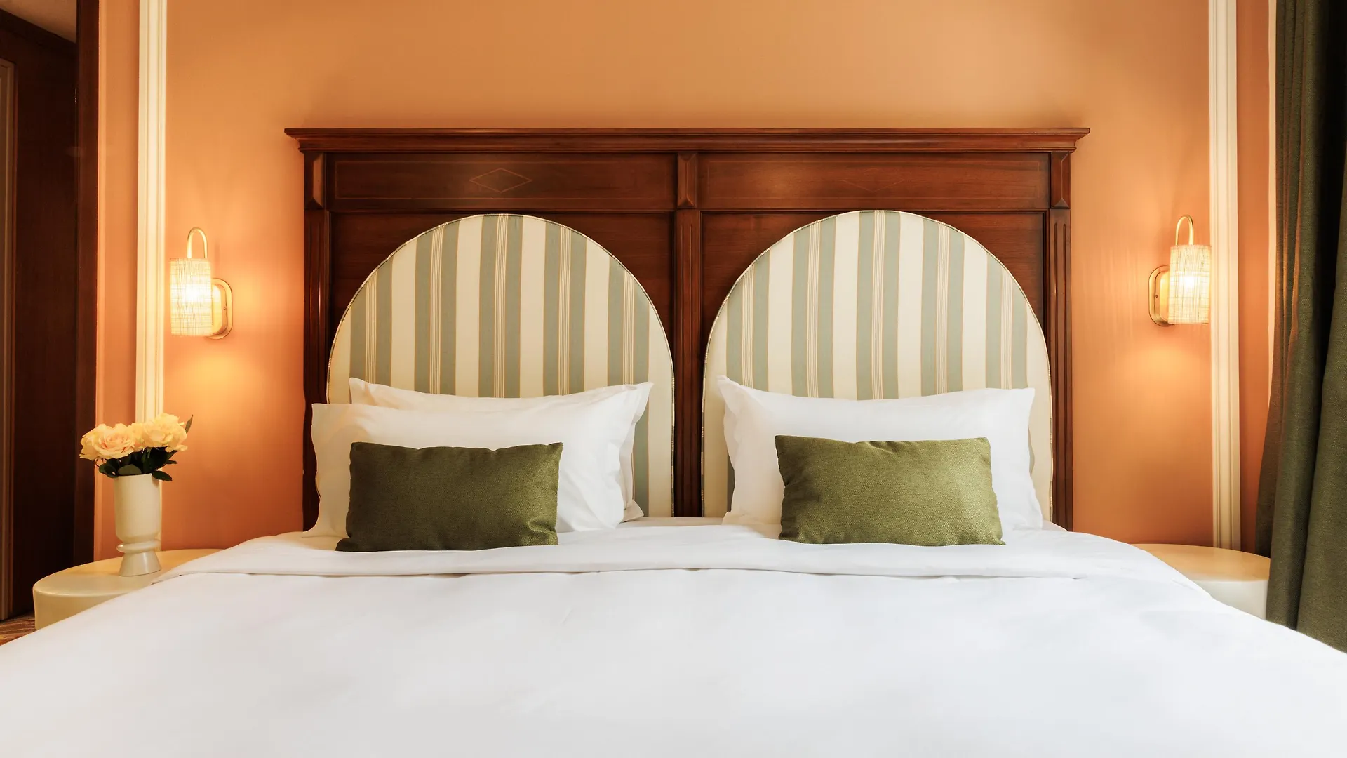 Grand Hotel D'Orange, BW Signature Collection Orange  Orange (Vaucluse)