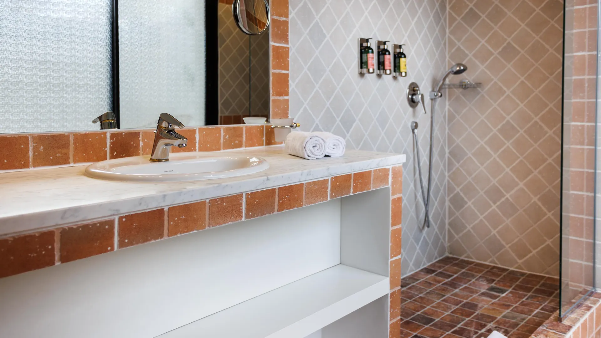 Grand Hotel D'Orange, BW Signature Collection Orange (Vaucluse)