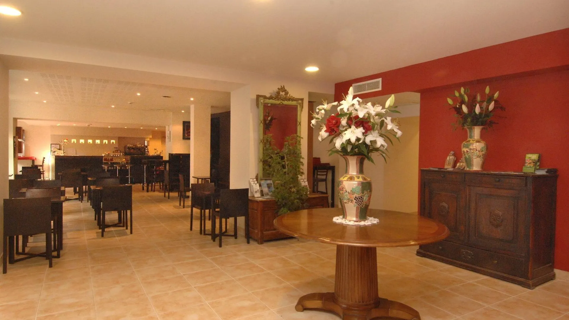Grand Hotel D'Orange, BW Signature Collection  Orange (Vaucluse)