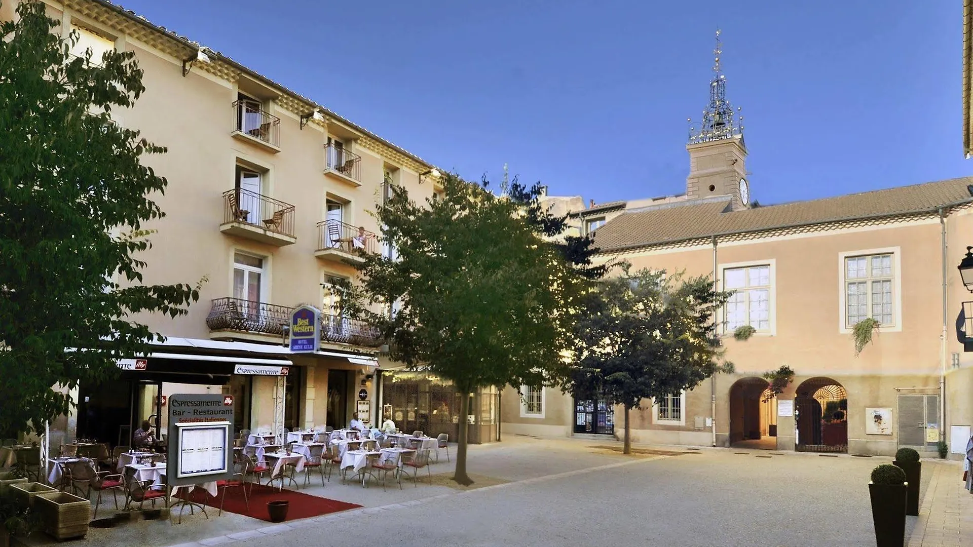 Grand Hotel D'Orange, BW Signature Collection Orange  4*, Orange (Vaucluse) Francie